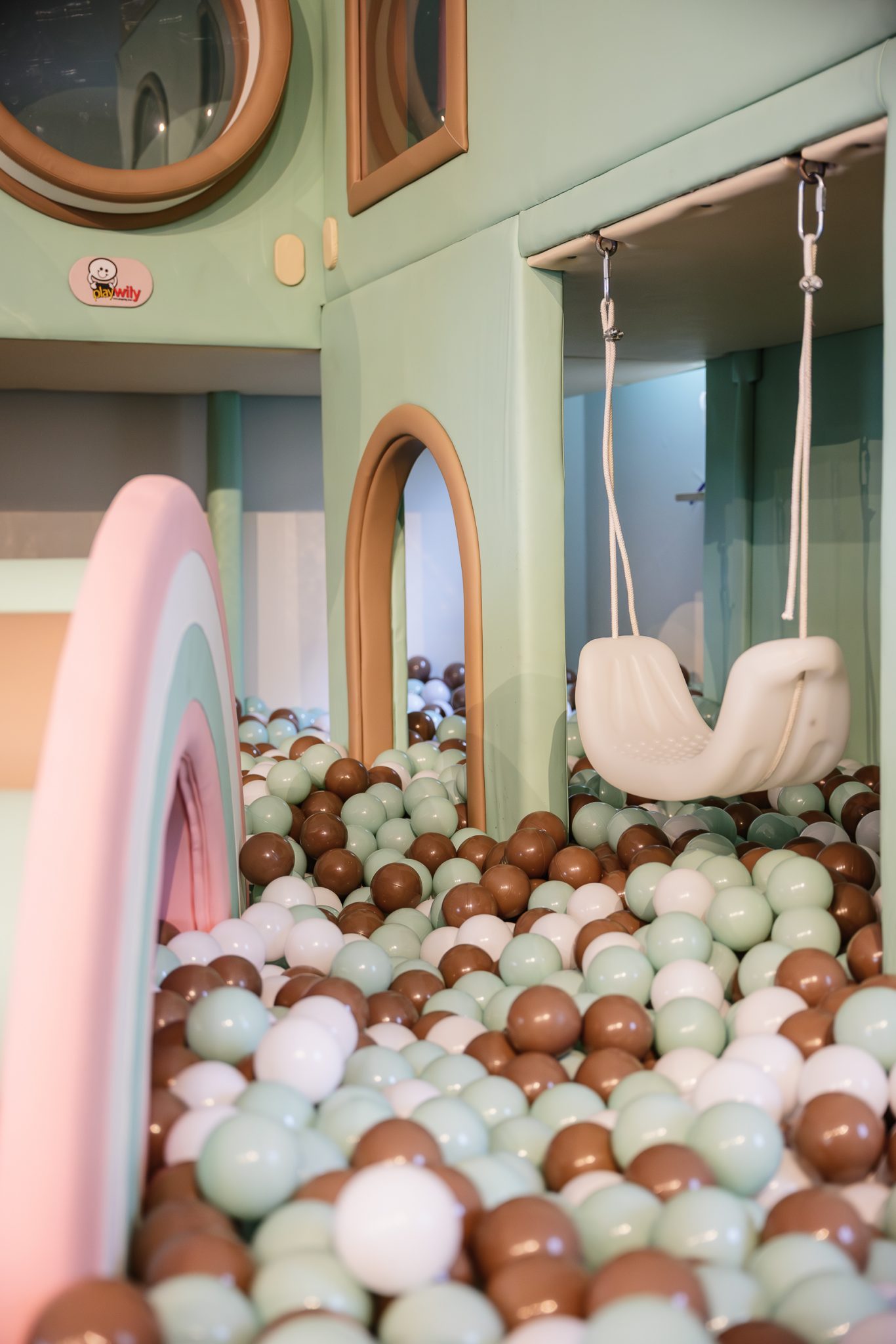 Ein Teil des Indoor-Spielplatzes vom mamila kidscafé in Bretzfeld-Schwabbach